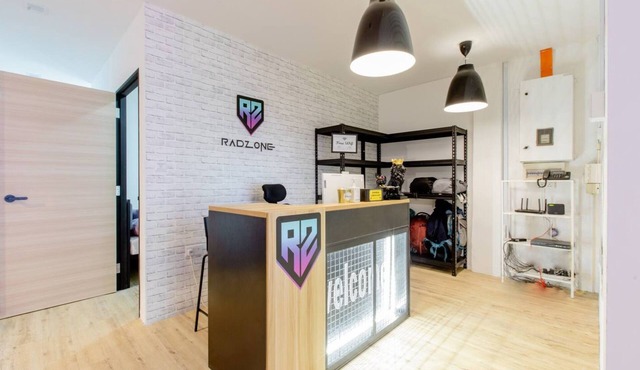 RadZone Hostel