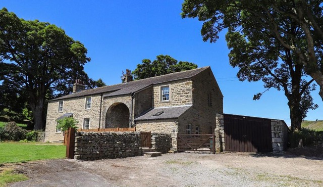 Ragged Hall Barn