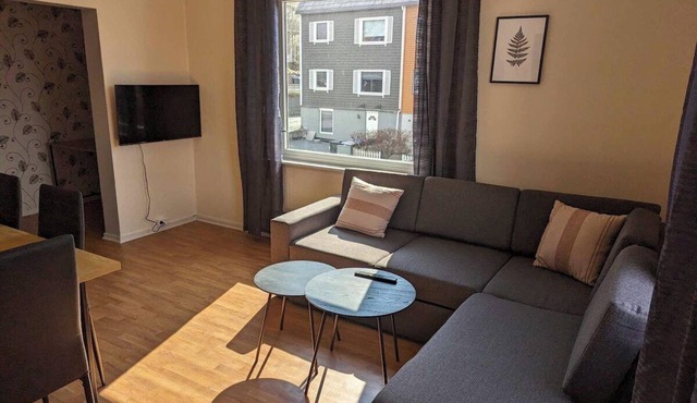 Railside Track Apartment (OJ1-2)