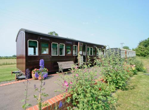 Railway Carriage One - E5337