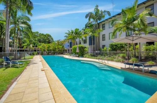 Rainbow Beach Resort overlooking Pool
