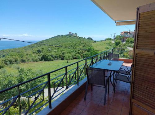 Rainbow Castle Villa neos panteleimonas