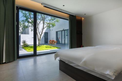 Rainbow Home Universal Beijing Resort