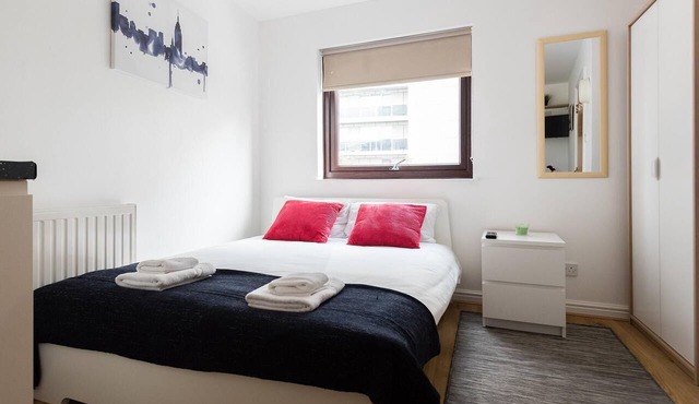 Rainbow Studio Canary Wharf