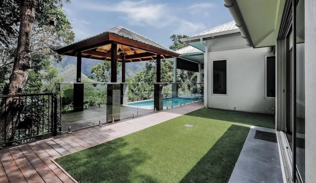 Rainforest Retreat | Pool W/Stunning Views