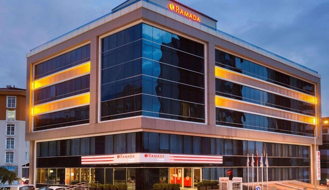 Ramada Encore Istanbul Kartal