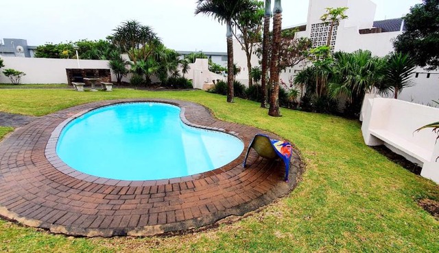 Ramsgate Rendezvous 3 - Sleeps 6 - Close to The Beach!