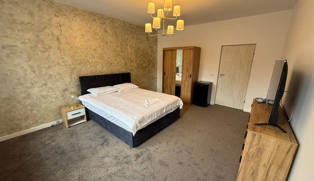 Random Studio | Pet-Friendly Stay | Cozy Apartment