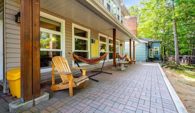 Rare Muskoka Chalet Suite - B5