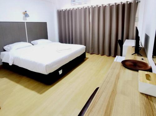Ratanasiri Hotel