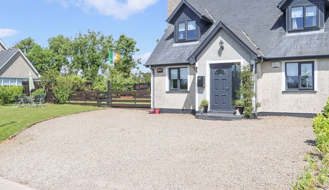 RATHROE MEADOWS, pet friendly in Ramsgrange, County Wexford