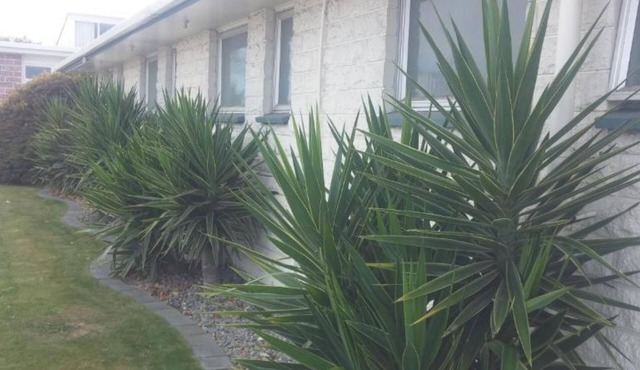 Raymar Motor Inn