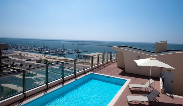 Real Marina Residence