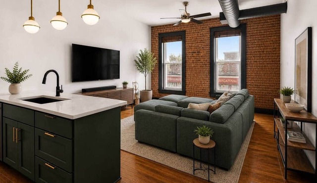 Reasonable Doubt Vibrant, unforgettable loft in Downtown Port Clinton