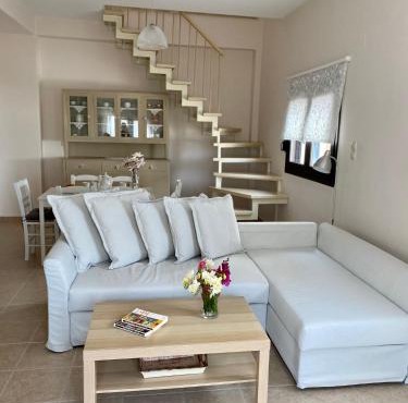 Rebekka's HOUSE