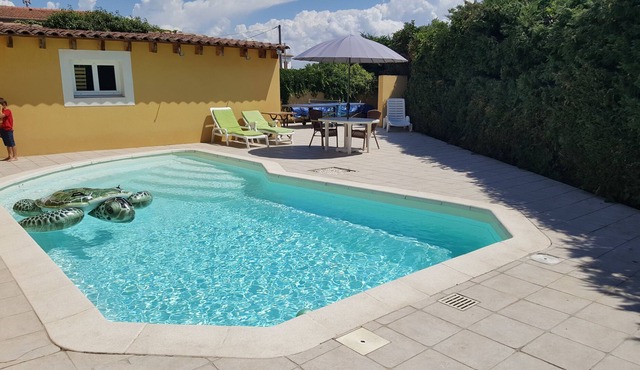 Recent spacious villa 200m2 5 bedrooms