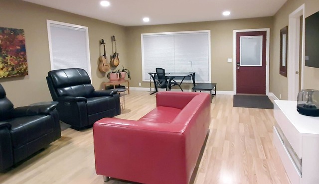 Recliners. Single Level Living. Walk-in shower.