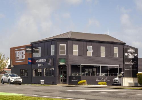 Recreation Hotel