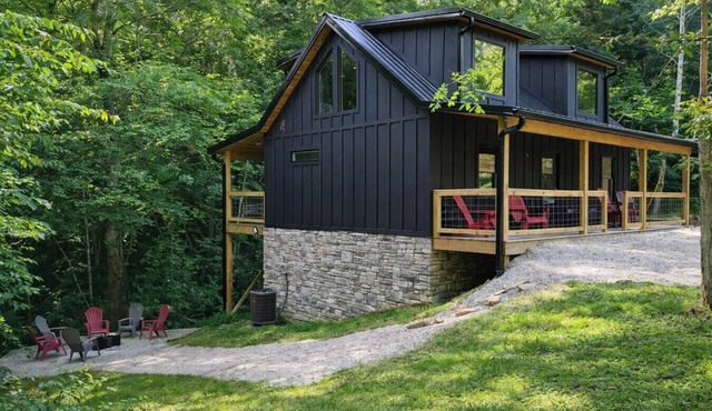 Red River Gorge Wolf Den Luxury Cabin Hottub Wi-Fi