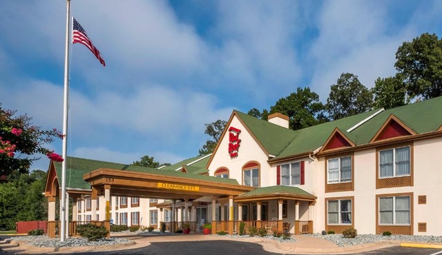 Red Roof Inn & Suites Stafford, VA - Quantico