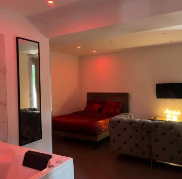 Red Room