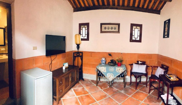 Red Tomato B&B II