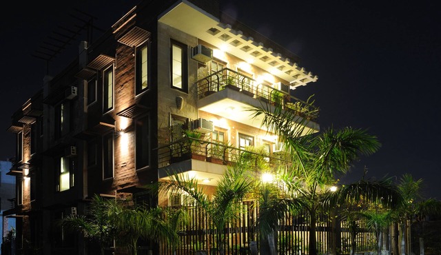 Redbrick villa