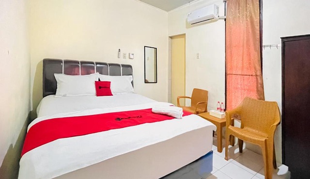RedDoorz at Budi Mulia Homestay Pematangsiantar