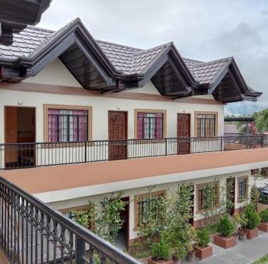 RedDoorz at Solid Rock Guest House Dipaculao Aurora