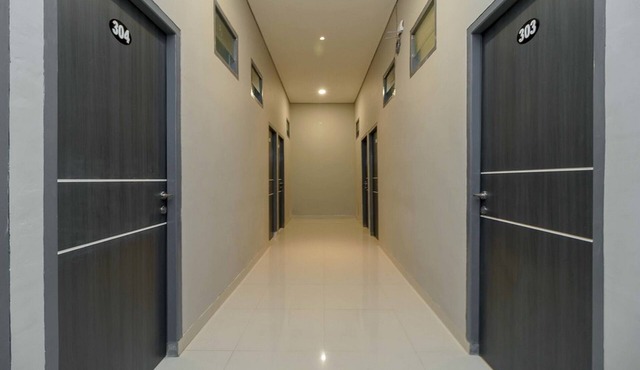 RedDoorz Syariah near RSUD Siti Fatimah Palembang