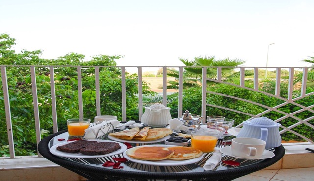 Redmoon Villa & Riad