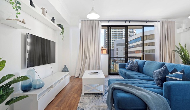 Refined & Relaxed – A Sepal Stay East Perth - Sleeps 2 - Superior WiFi