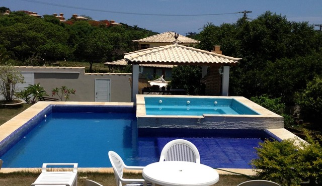 Refinement and Exclusivity in 5 suites