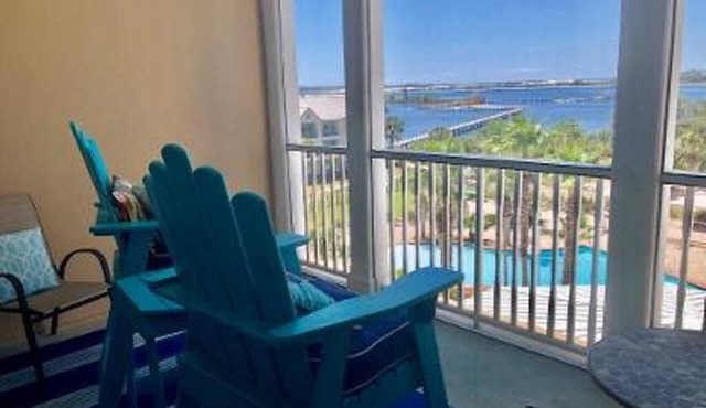 REFLECTIONS AT BAY POINT, LOVE THE VIEWS. GET GREAT END OF SUMMER RATES!