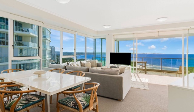 Reflections On The Sea Unit 1501a On Coolangatta Beach, Ocean and Coastline views with Wi-Fi Inc.