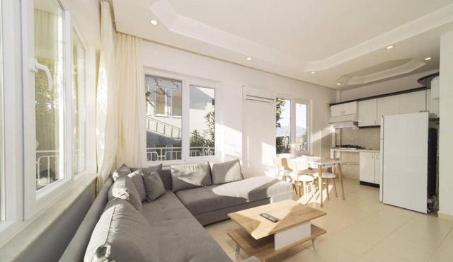 Refreshing Flat With Excellent Location in Alanya