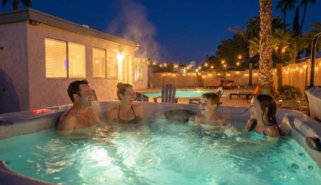 Refreshing Pool Hot Tub Game Room Sleeps 8