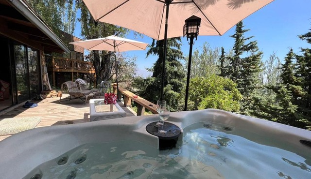 Refugio Arrayan Nevado Habitaciones en Farellones con Chimenea y Jacuzzi