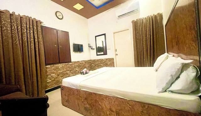 Rehaish inn model