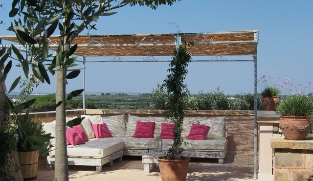 Relax and Panoramic garden just minutes from the beaches of Gallipoli