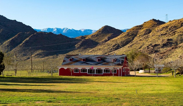 Relax and unwind at the Sundowner Ranch