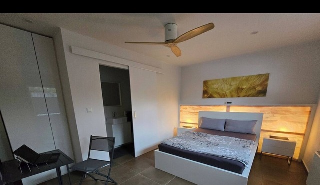 Relax & Business private apartment