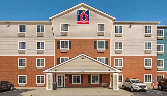 Relax Full Bed, Nsmk| Kitchen|Studio 6 Sharonville