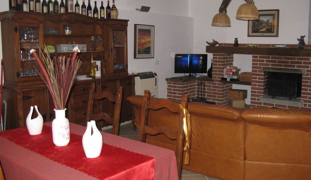 Relax in a typical Piedmontese country house