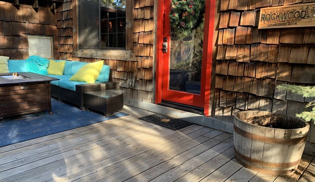 Relax & Refresh at Rockwood Cottage