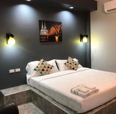 Relax Resort