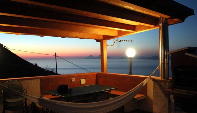 Relax with a dream view, peace and comfort