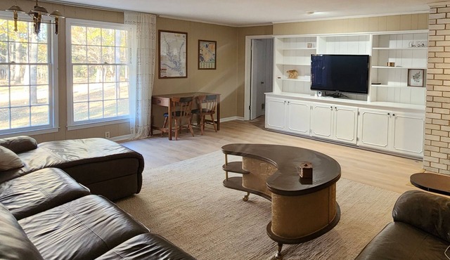 Relax with the whole family at this peaceful stay.