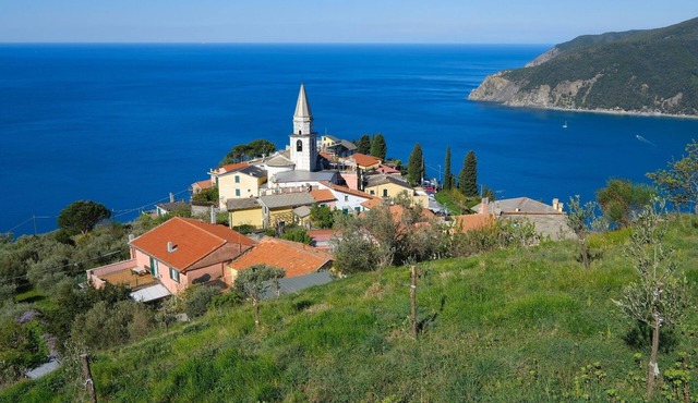 Relaxation between countryside and sea 2 Code CIN IT010037C2K29NST8M - 4 beds