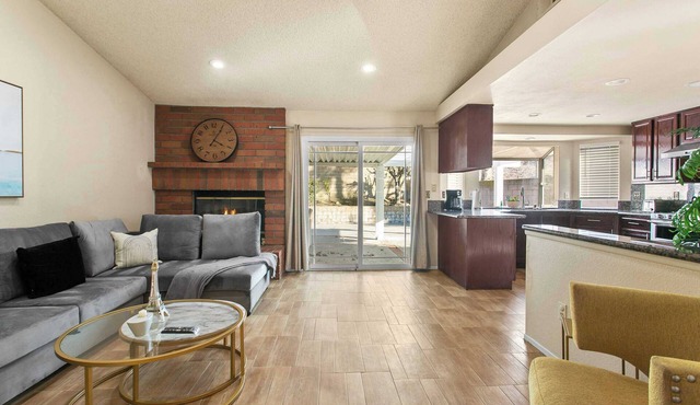 Relaxing 5BR Escape｜Big Backyard & Cozy Patio｜Pet-Friendly｜Flexible Lease #41682
